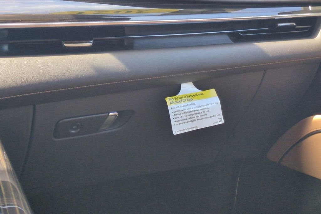 Used 2021 Cadillac Escalade Premium Luxury image 27