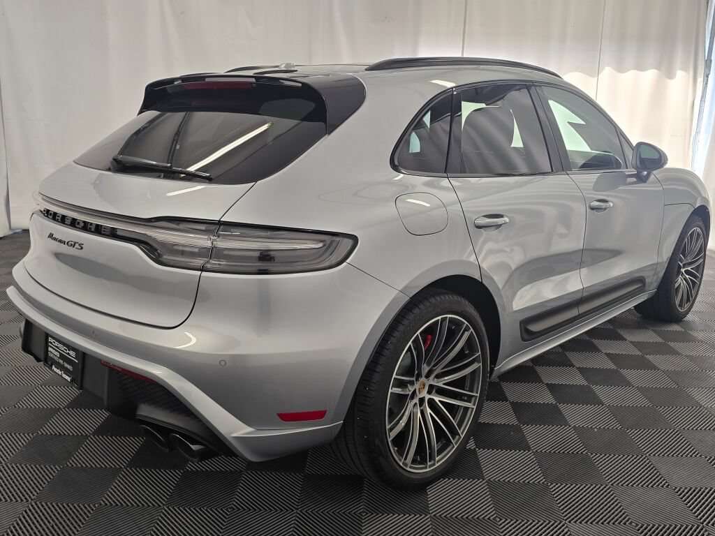 Certified 2024 Porsche Macan GTS w/ Premium Plus Package AWD/4WD image 7