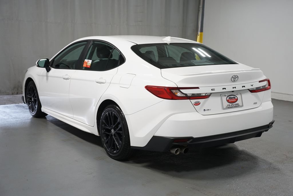 Certified 2025 Toyota Camry SE image 6