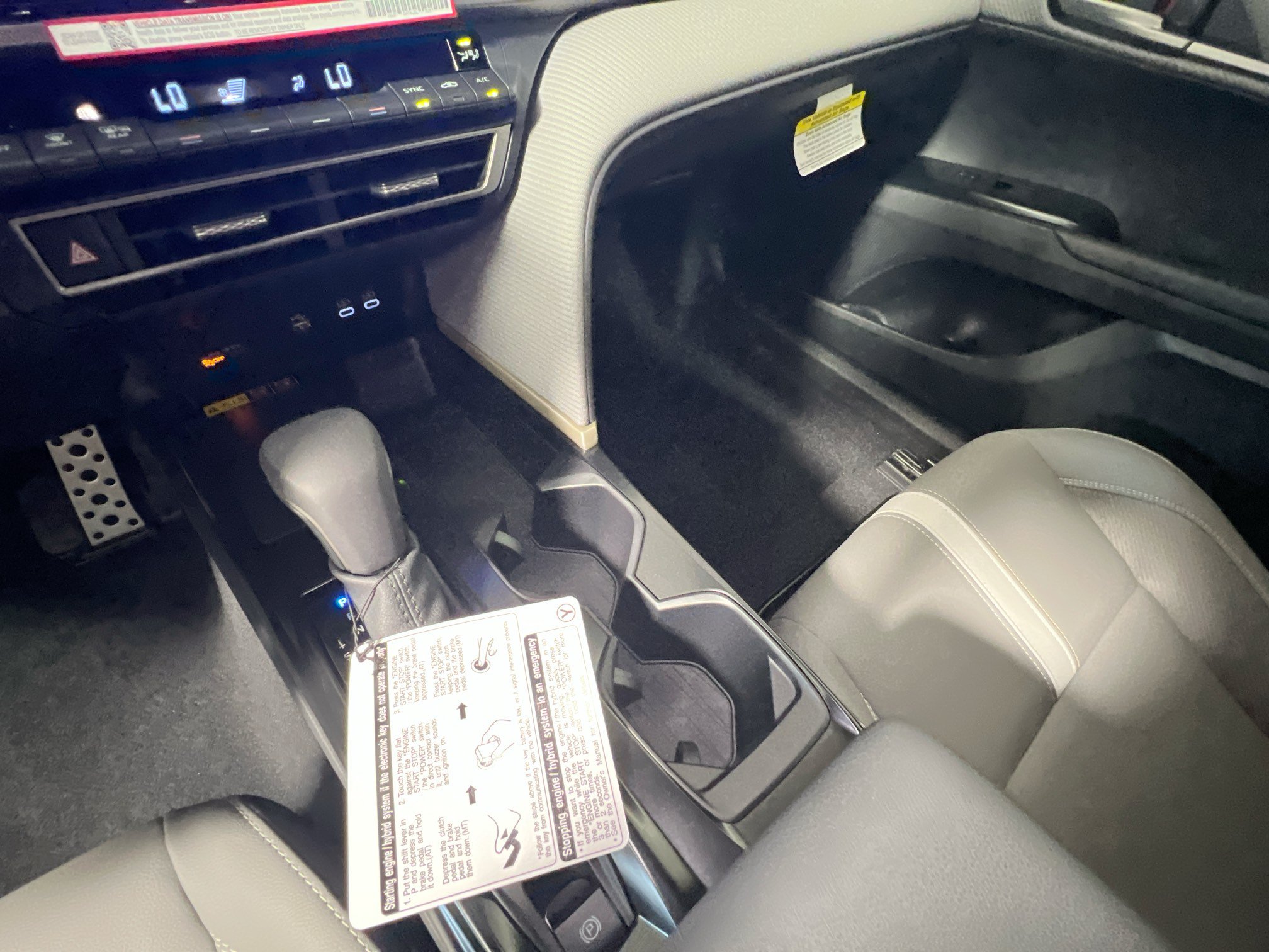 New 2026 Toyota Camry SE FWD image 25