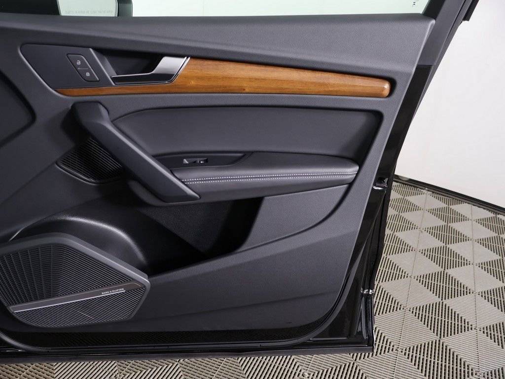 Used 2023 Audi Q5 2.0T Premium Plus w/ Premium Plus Package image 26