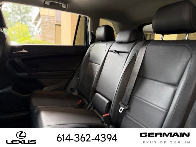 Used 2020 Volkswagen Tiguan SE AWD/4WD image 11