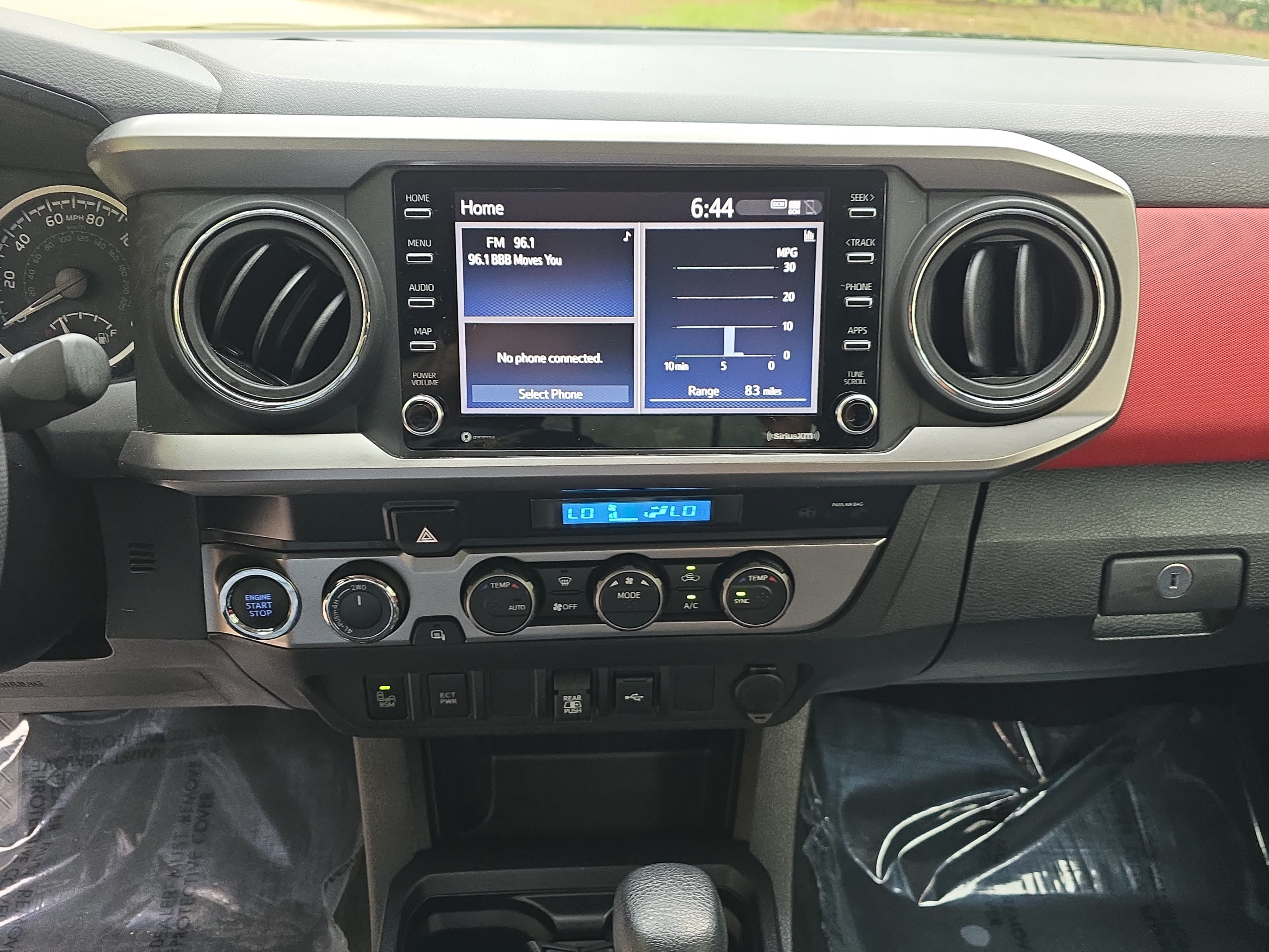 Used 2023 Toyota Tacoma SR5 w/ Technology Package AWD/4WD image 19