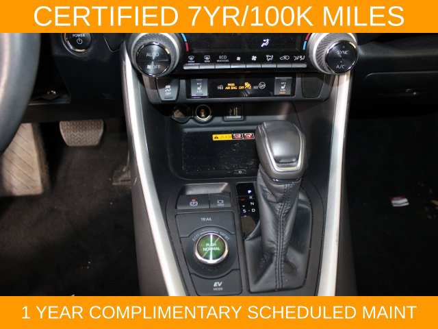 Used 2023 Toyota RAV4 XSE AWD/4WD image 25