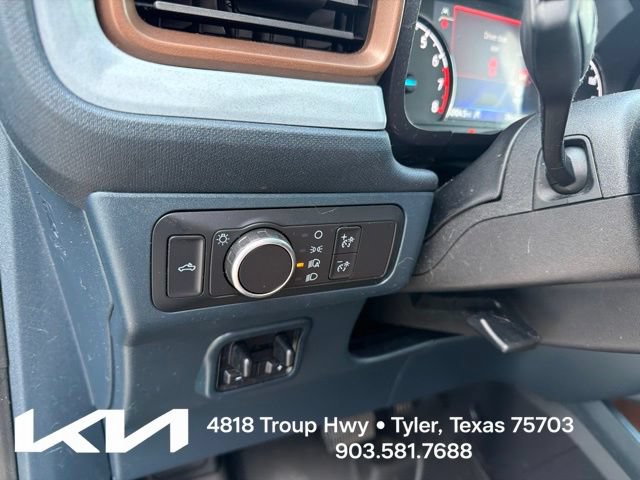 Used 2022 Ford Maverick Lariat w/ Equipment Group 500A Standard AWD/4WD image 16
