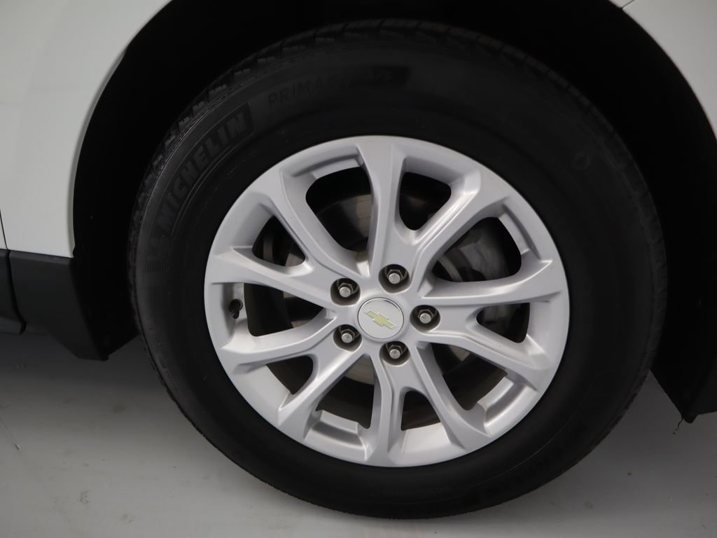 Used 2021 Chevrolet Equinox LS w/ LS Convenience Package image 31