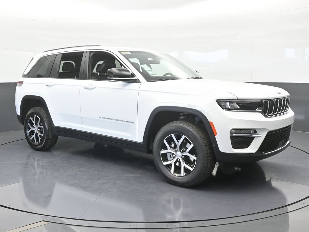 Used 2025 Jeep Grand Cherokee Limited image 8