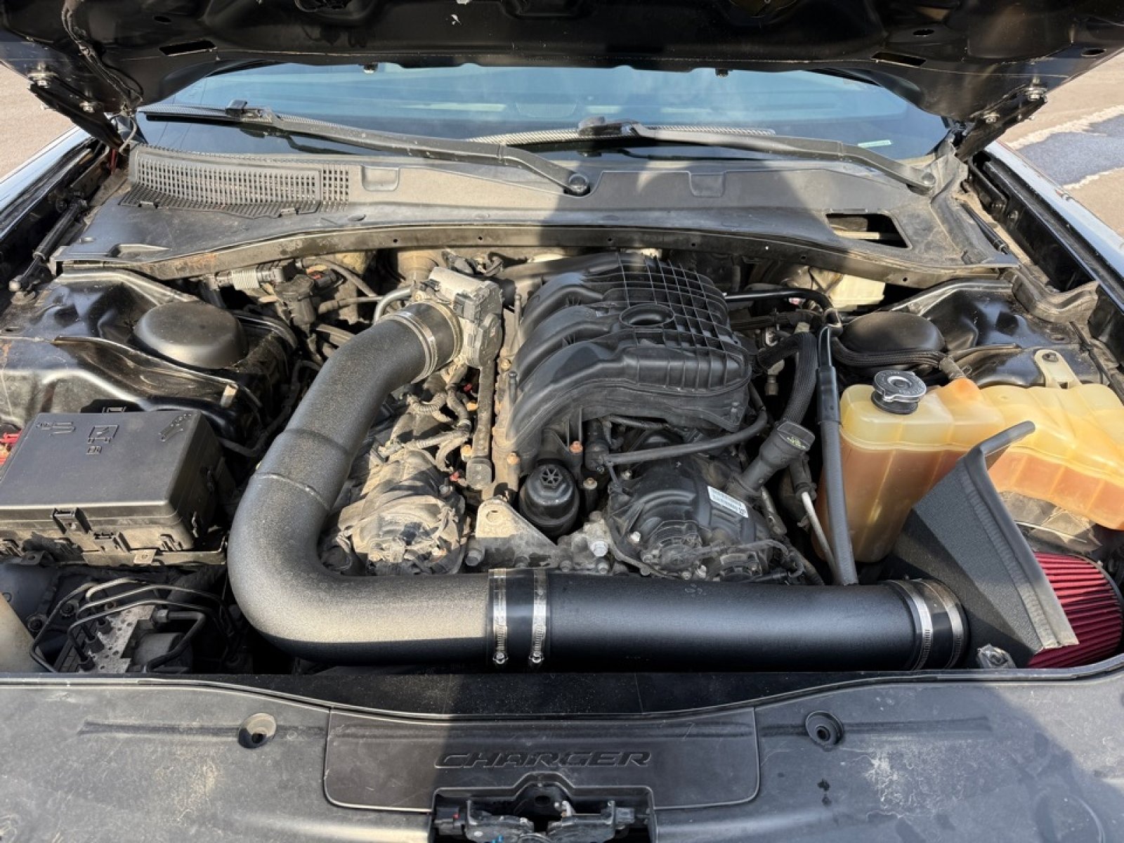 Used 2016 Dodge Charger SXT image 31