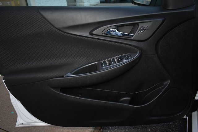 Used 2024 Chevrolet Malibu LT image 14