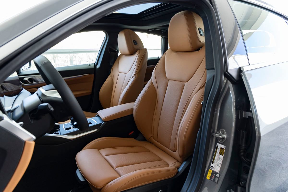 New 2026 BMW i4 eDrive40 w/ Premium Package RWD image 19