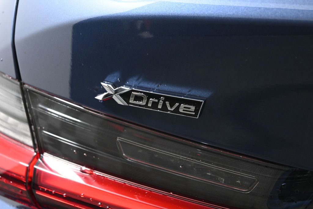 Used 2026 BMW 330i xDrive Sedan w/ Convenience Package image 40