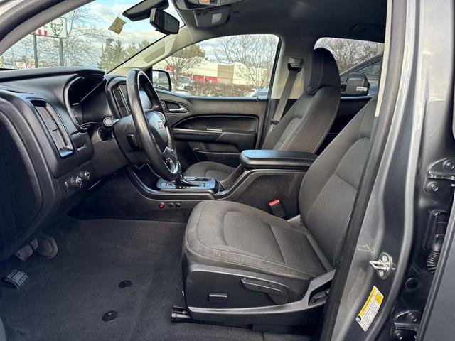 Used 2019 Chevrolet Colorado LT w/ LT Convenience Package AWD/4WD image 33