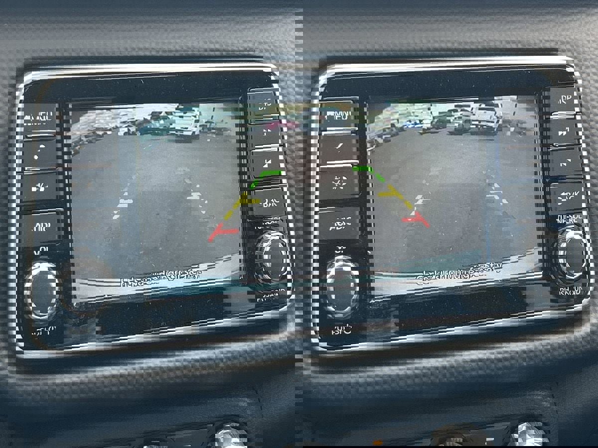 New 2025 Nissan Kicks Play S image 29