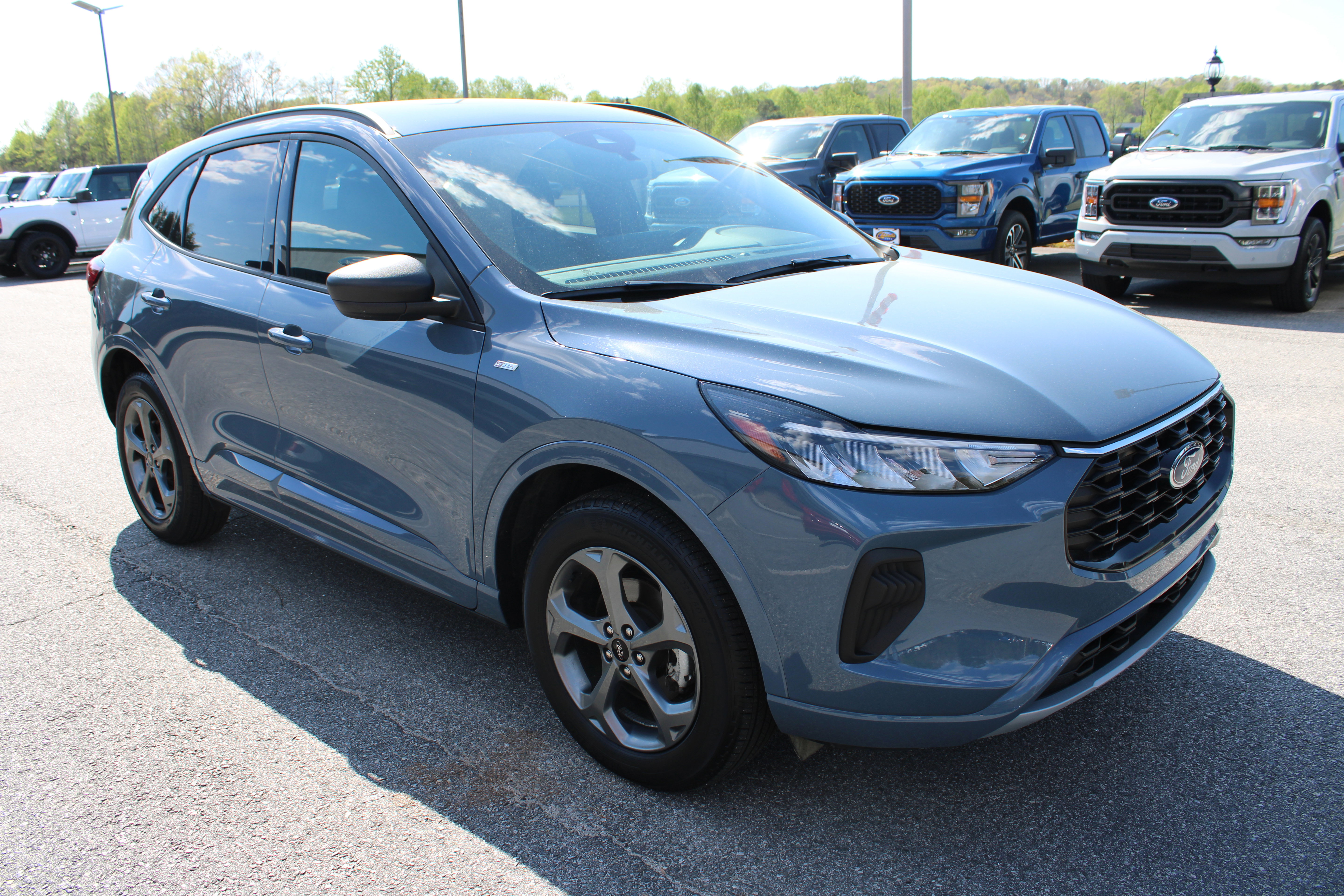 Used 2024 Ford Escape ST-Line w/ Tech Pack #1 image 4