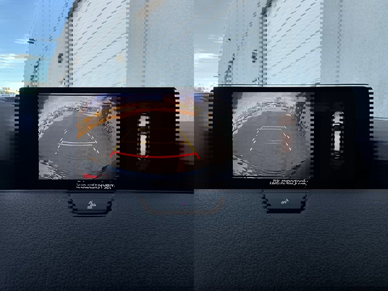 Used 2025 MAZDA CX-70 3.3 Turbo w/ Preferred Package image 35