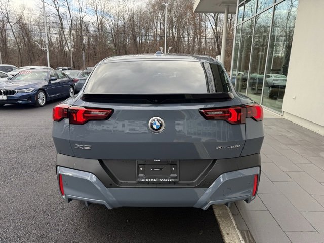 Used 2025 BMW X2 xDrive28i w/ Technology Package image 8