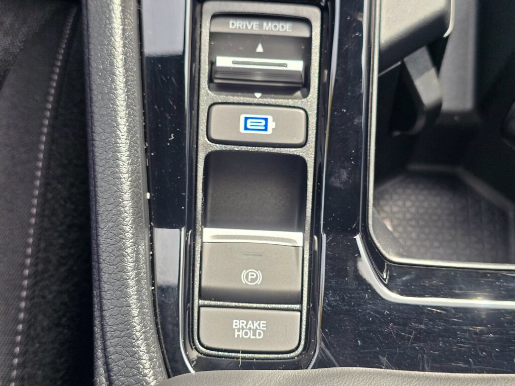 Certified 2023 Honda Accord Sport image 35