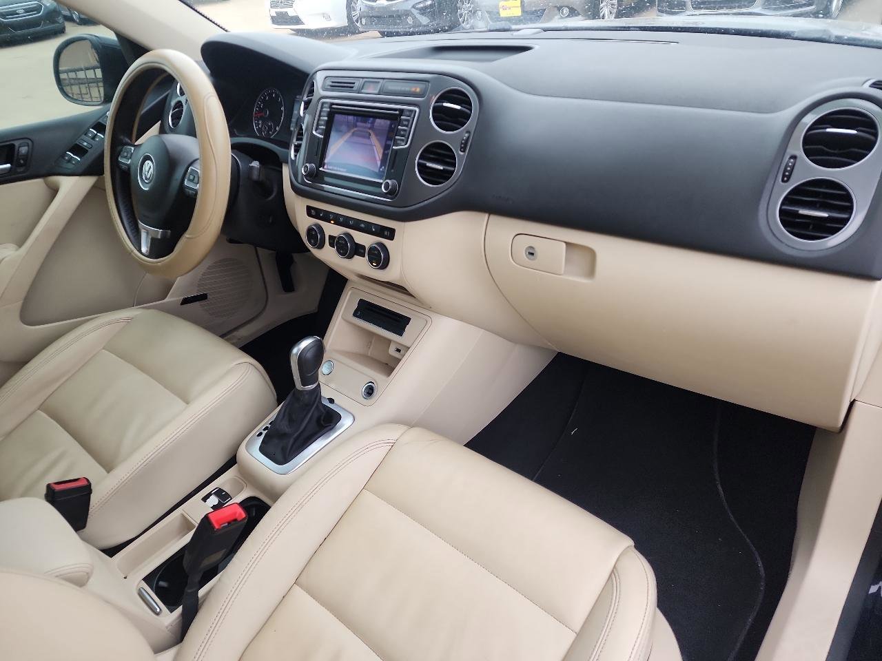 Used 2016 Volkswagen Tiguan SEL image 20