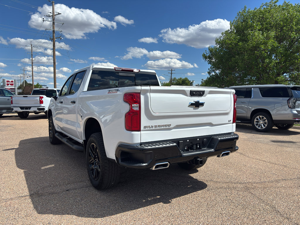 Used 2026 Chevrolet Silverado 1500 LT Trail Boss w/ LT Trail Boss Premium Package AWD/4WD image 6