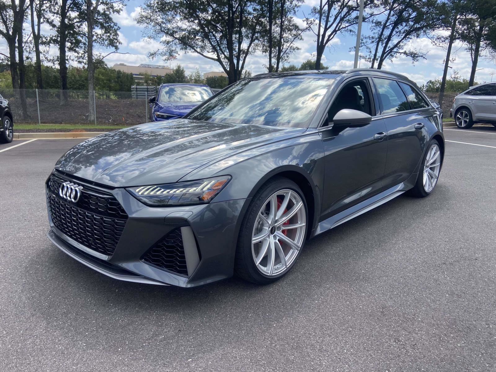 New 2026 Audi RS 6 performance image 3