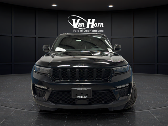 Used 2024 Jeep Grand Cherokee Limited w/ Luxury Tech Group II AWD/4WD image 2