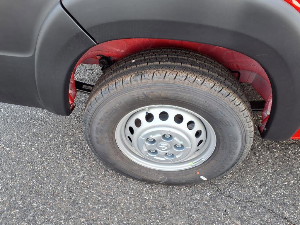 New 2025 RAM ProMaster 2500 w/ Power Group image 9