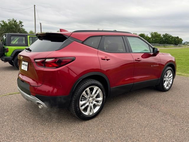 Used 2021 Chevrolet Blazer LT w/ Sound & Technology Package FWD image 6