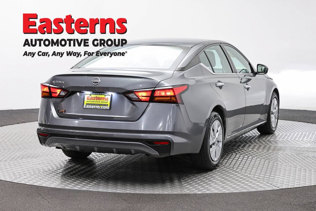 Used 2023 Nissan Altima 2.5 S FWD image 5
