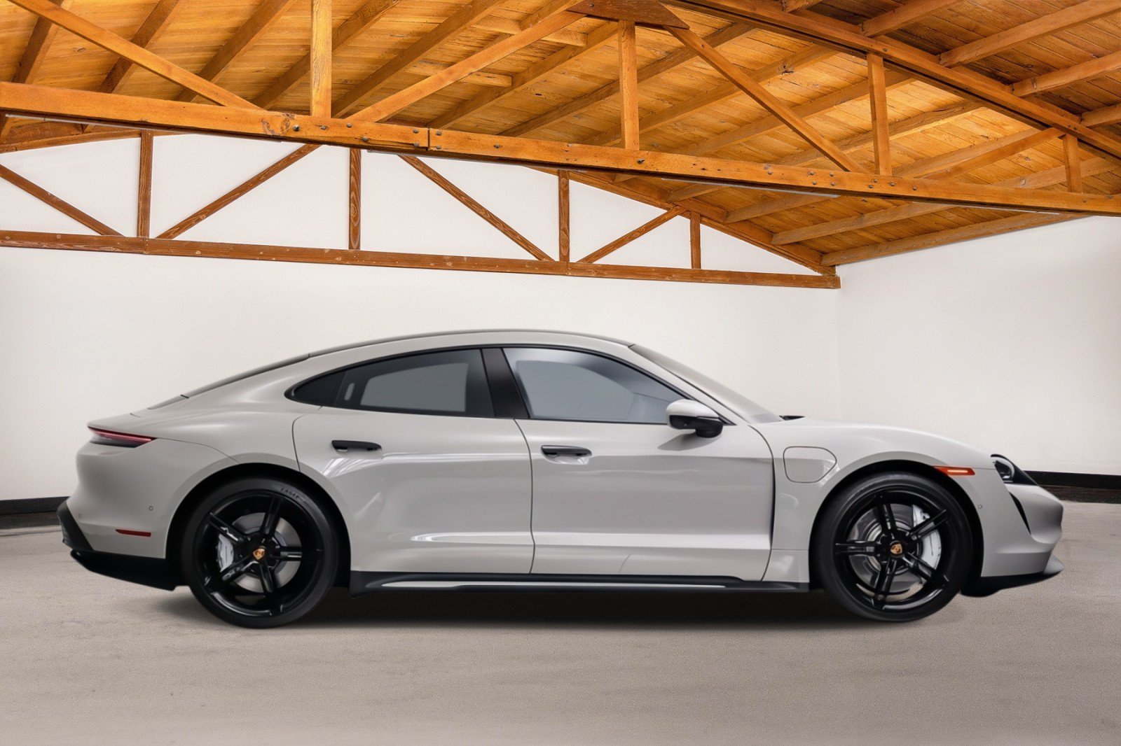 Used 2024 Porsche Taycan RWD image 6