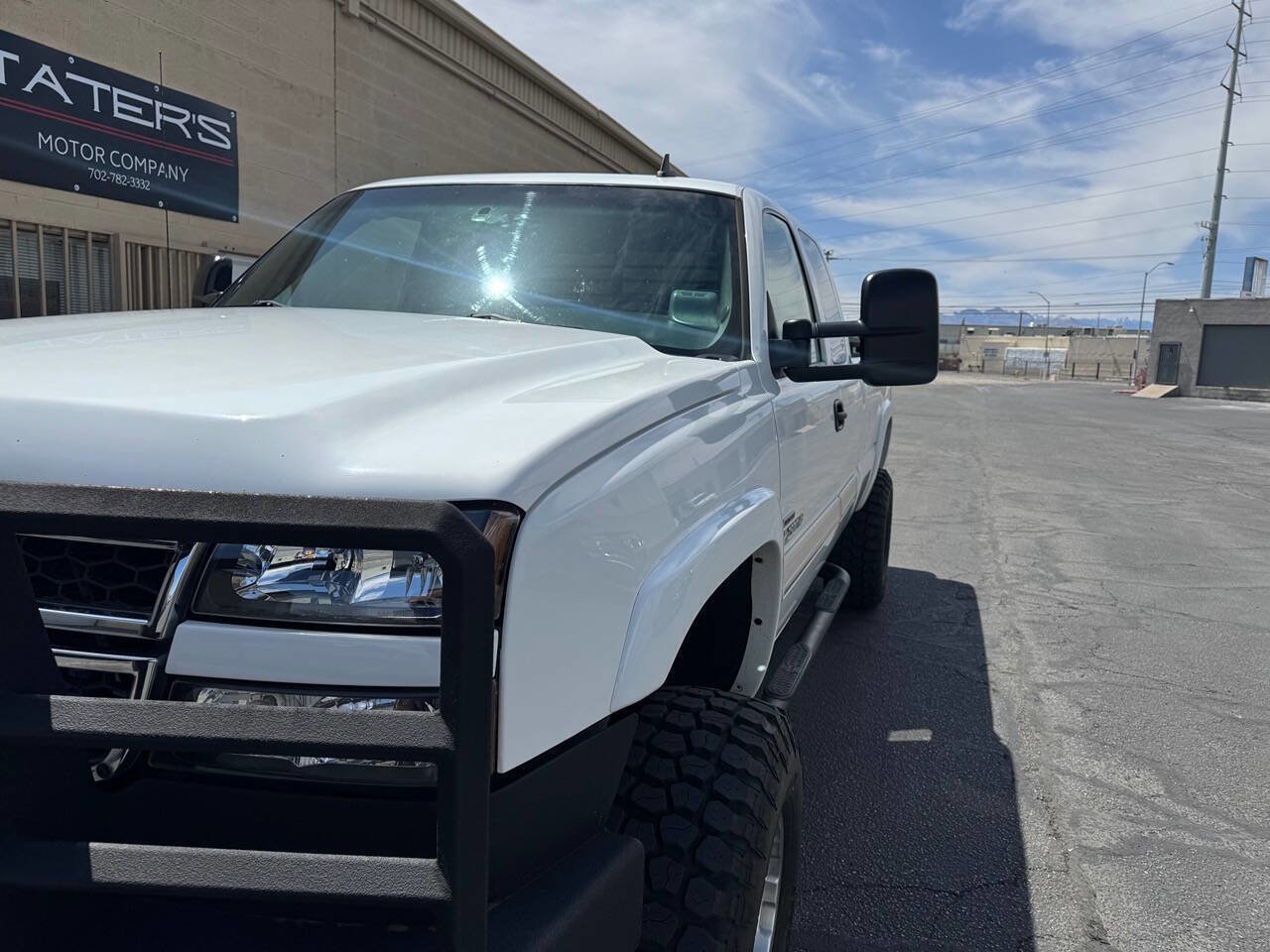 Used 2006 Chevrolet Silverado 2500 W/T w/ Skid Plate Package AWD/4WD image 17