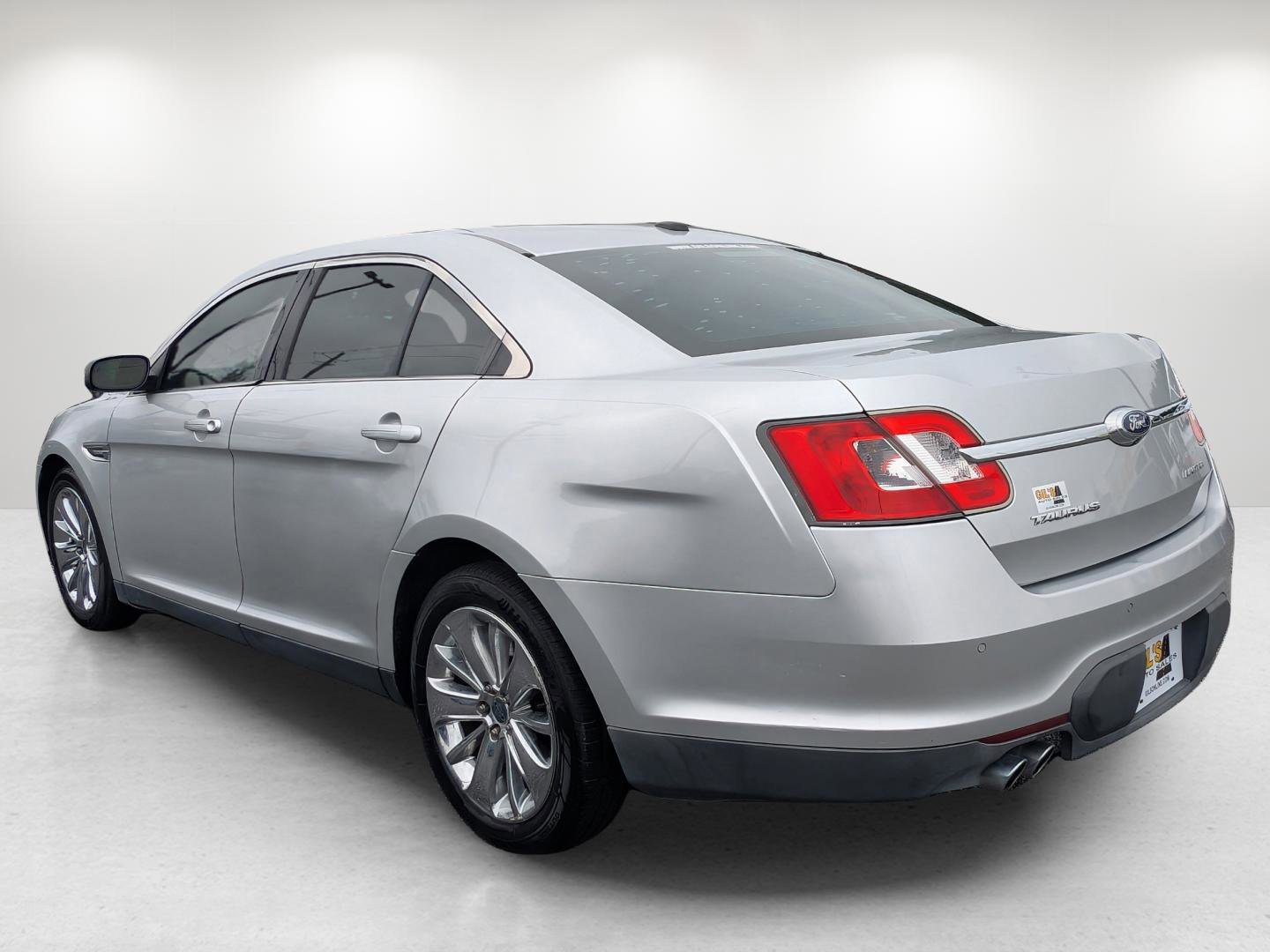 Used 2012 Ford Taurus Limited image 7