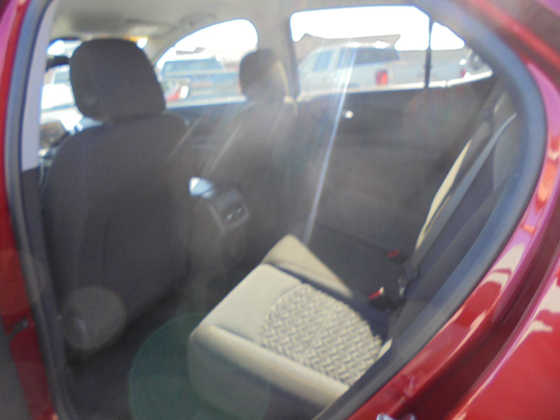 Used 2024 Chevrolet Equinox LT image 10