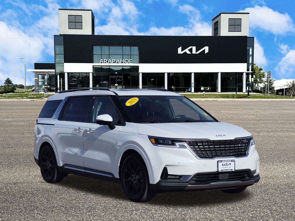 Certified 2023 Kia Carnival SX Prestige image 2