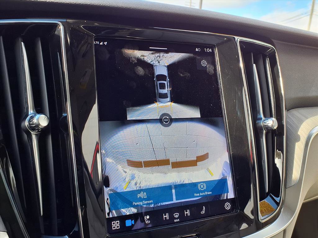 Used 2024 Volvo S60 B5 Plus image 34