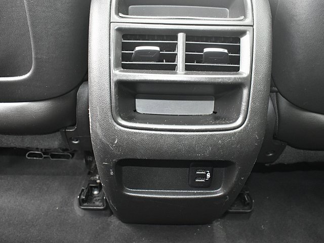 Used 2017 Cadillac XT5 Luxury w/ Driver Awareness Package image 25