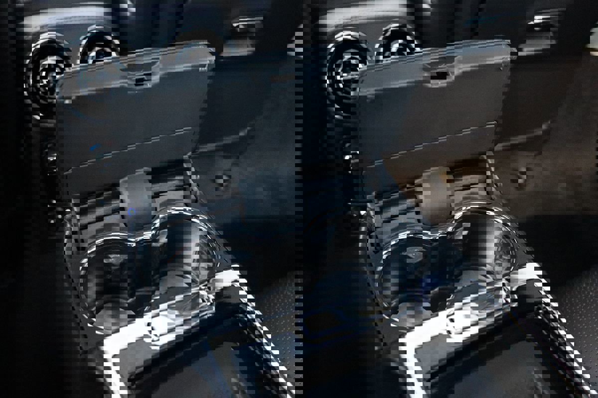 Used 2014 Jaguar XJ L Portfolio image 52