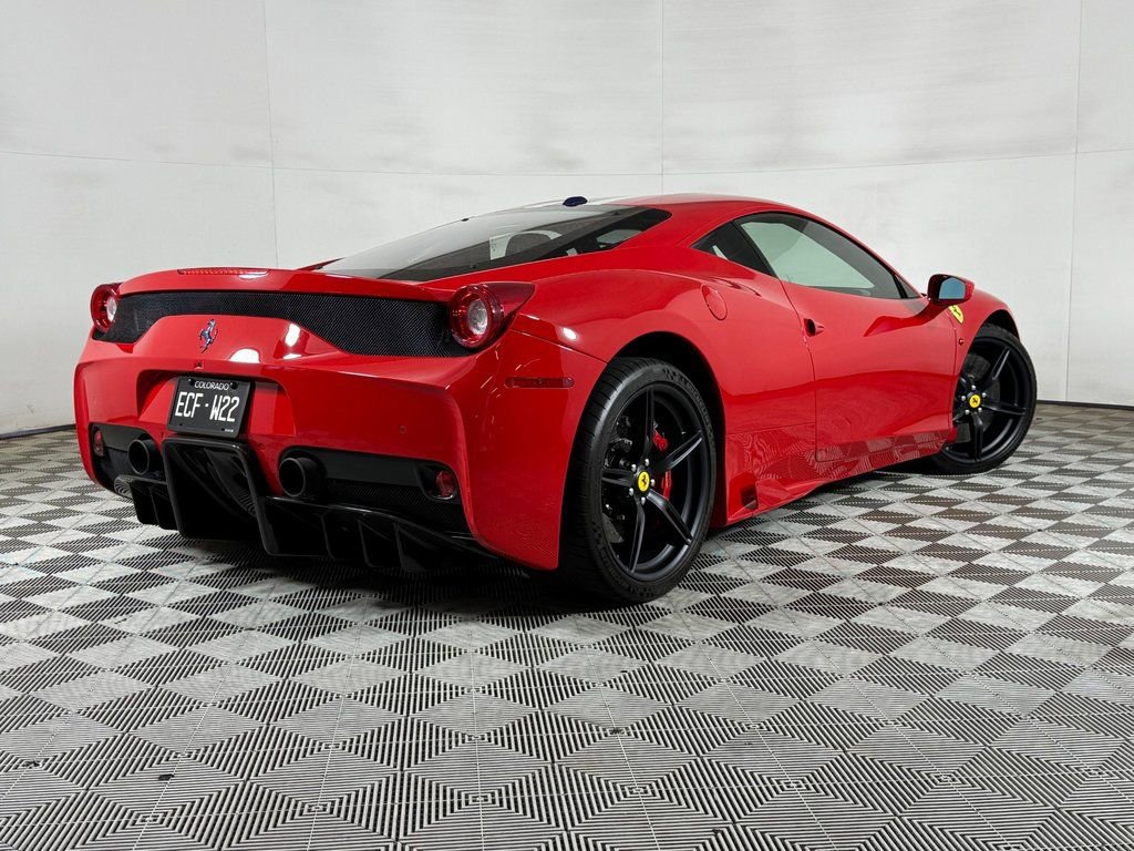 Used 2015 Ferrari 458 Speciale Coupe image 2