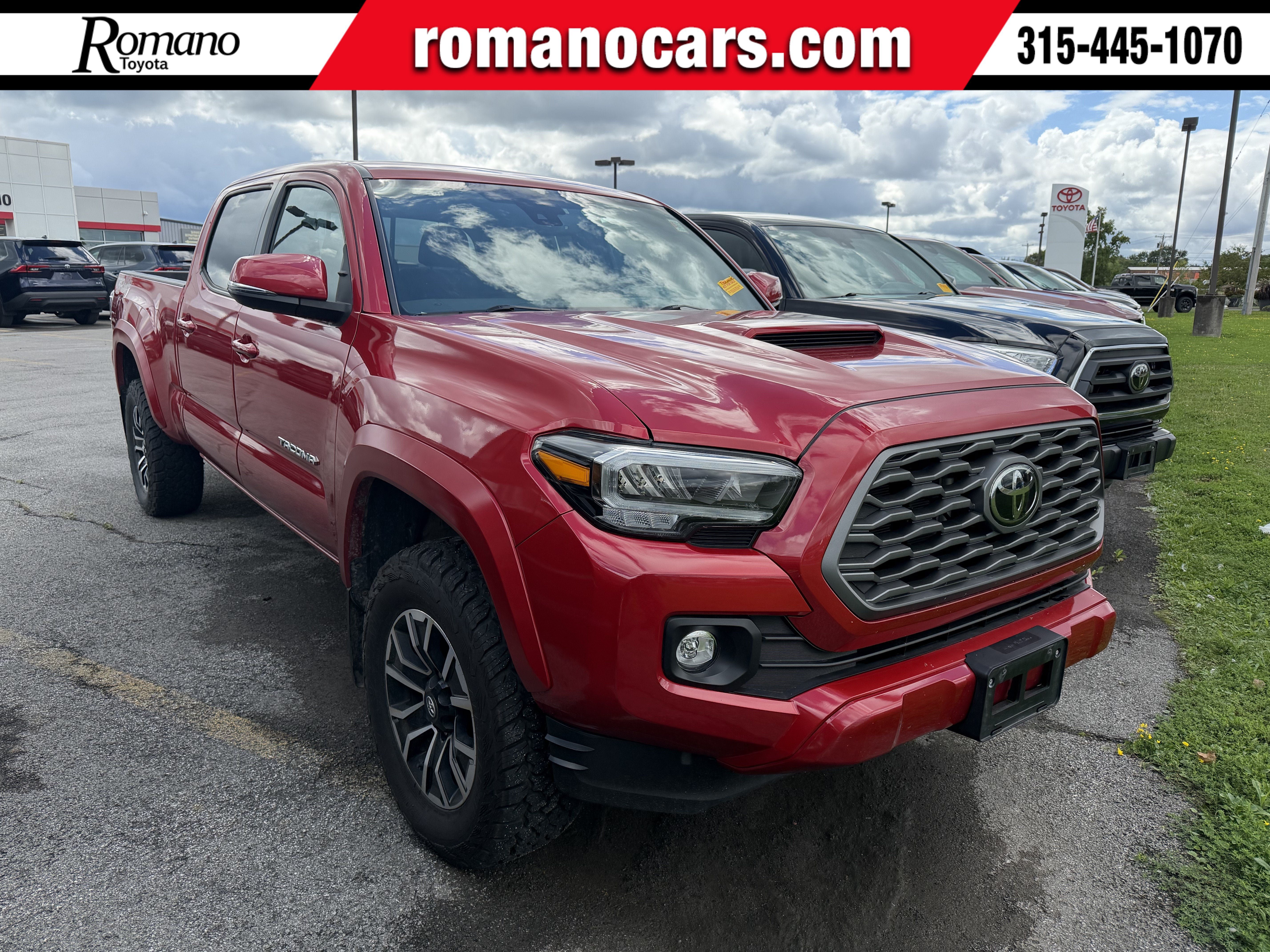 Used 2023 Toyota Tacoma TRD Sport AWD/4WD image 1