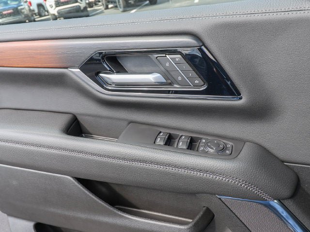 New 2026 GMC Yukon Denali w/ Sun & Power Step Package AWD/4WD image 14