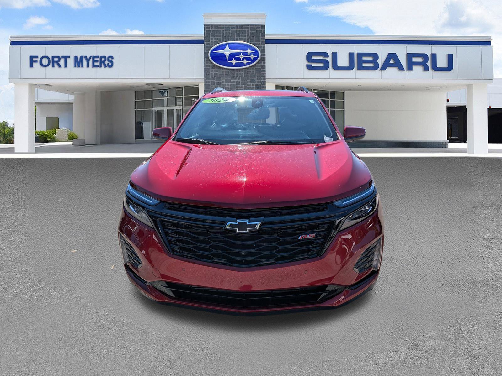 Used 2024 Chevrolet Equinox RS w/ RS Leather Package FWD image 9