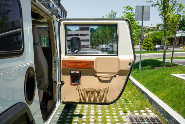 Used 1995 HUMMER H1 4-Door Wagon image 62