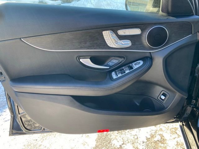 Used 2021 Mercedes-Benz C 300 C 300 image 21