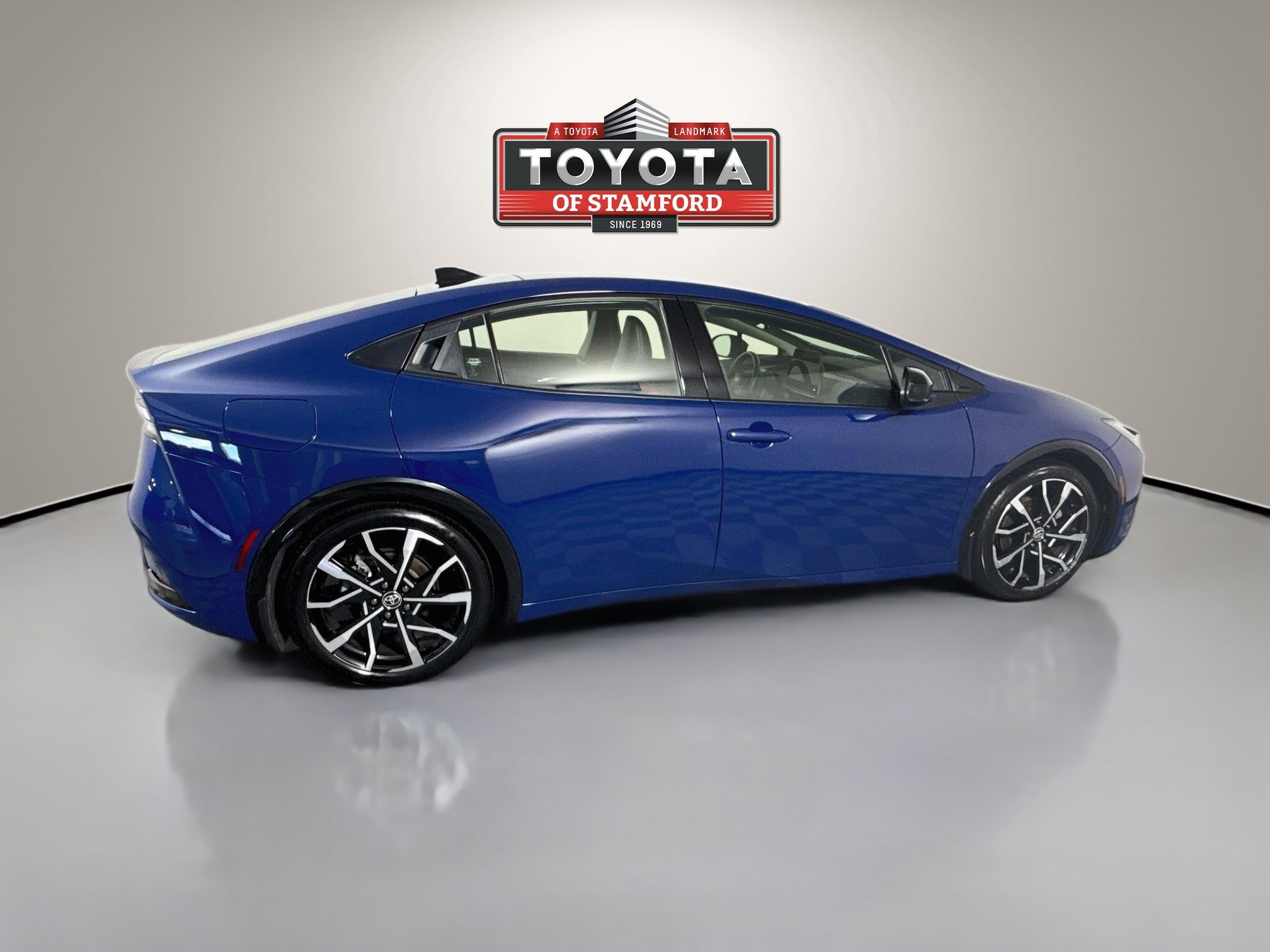 Certified 2024 Toyota Prius Prime FWD image 8