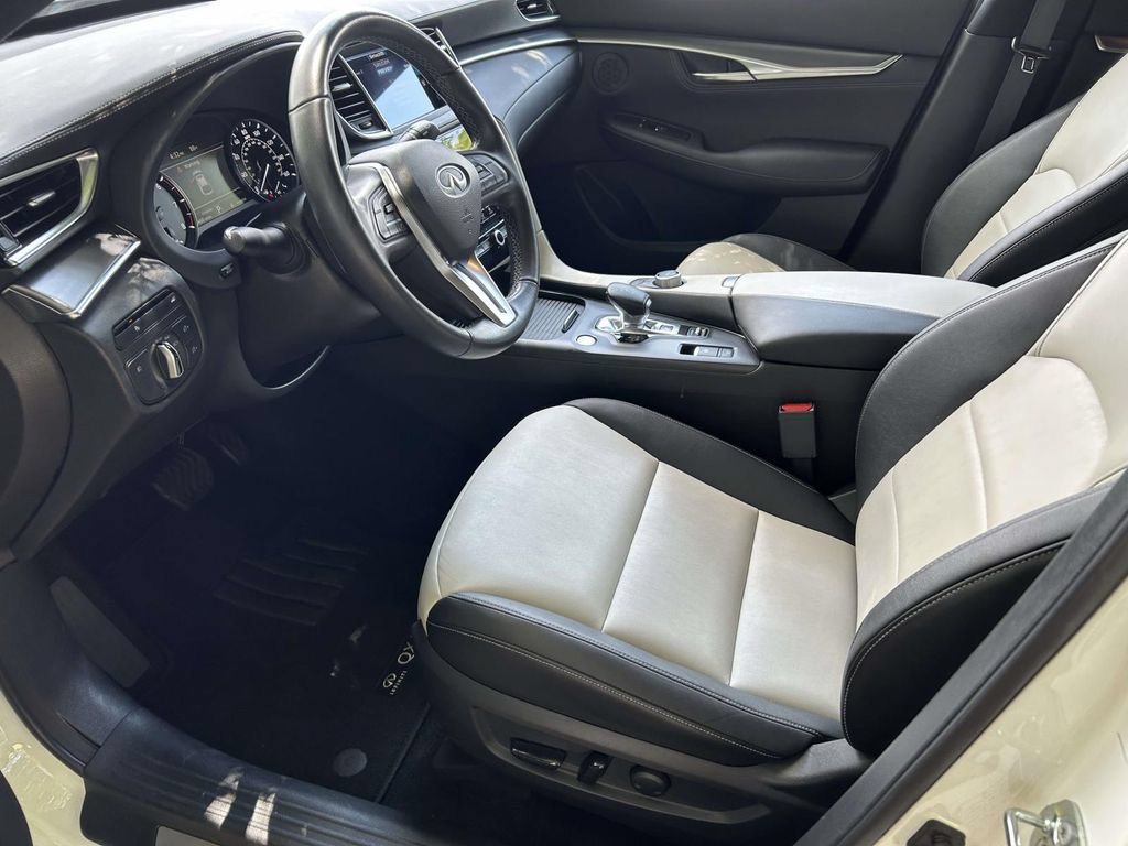 Used 2022 INFINITI QX55 Luxe w/ Cargo Package AWD/4WD image 13