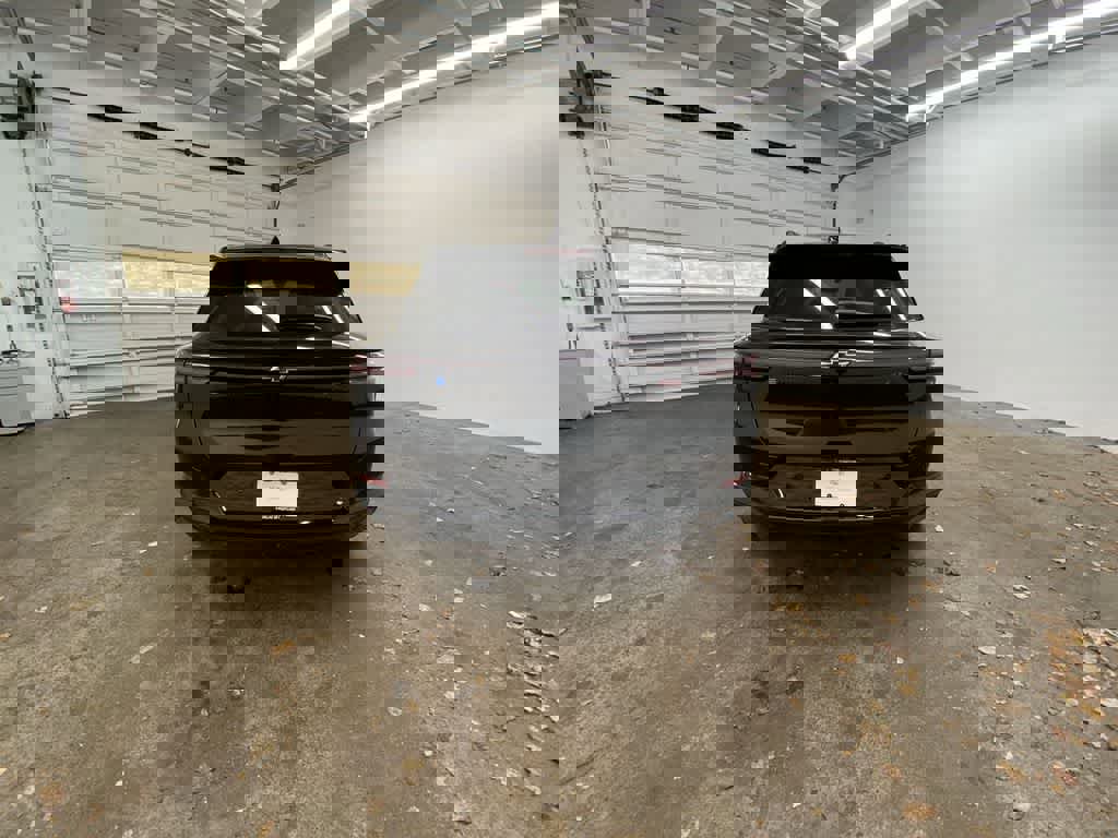 Used 2024 Chevrolet Equinox EV RS image 5