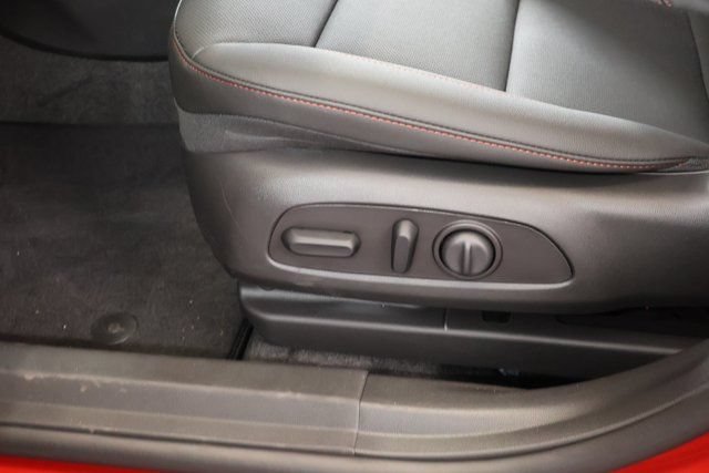 New 2026 Chevrolet Trax RS w/ Driver Confidence Package FWD image 13