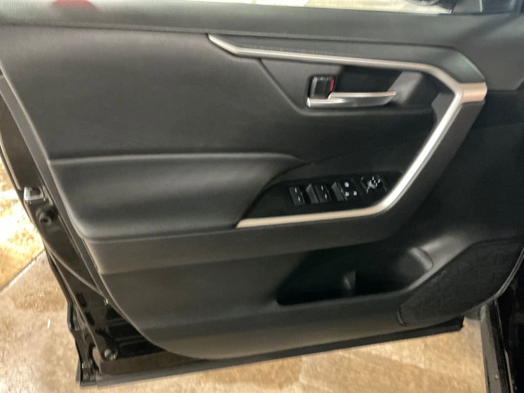 Certified 2025 Toyota RAV4 XLE image 12