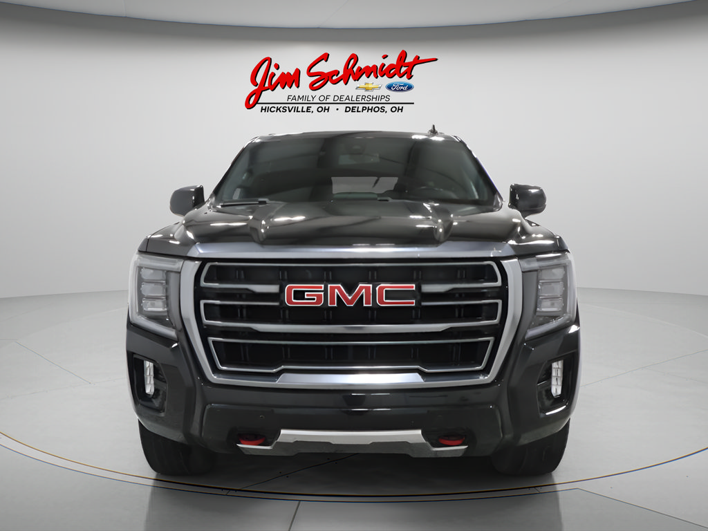 Used 2022 GMC Yukon XL AT4 w/ Max Trailering Package AWD/4WD image 3