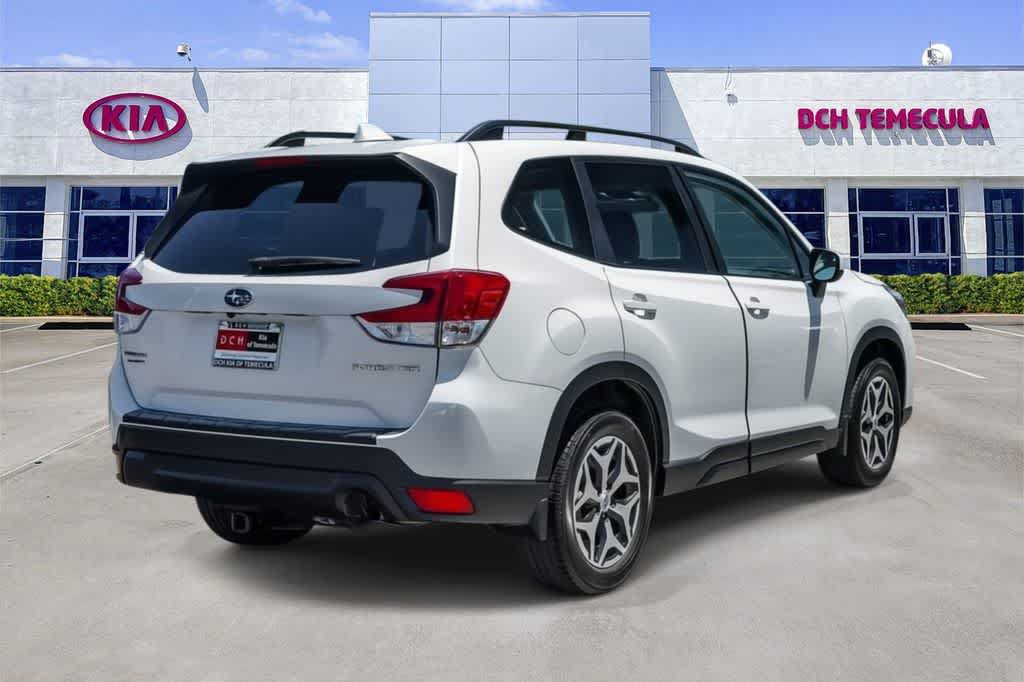Used 2021 Subaru Forester Premium w/ Popular Package #1 AWD/4WD image 4