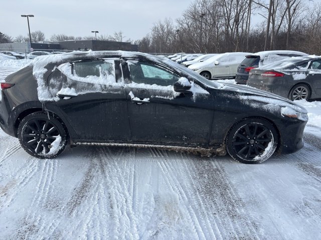 Used 2021 MAZDA MAZDA3 s image 4